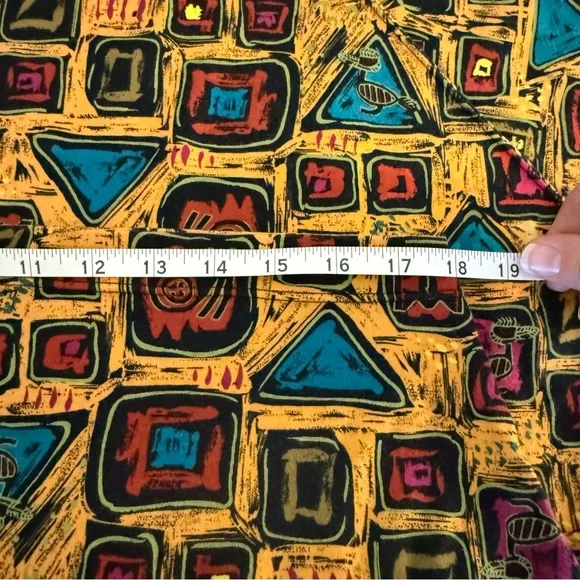 Vintage Anne Pinkerton Abstract Tribal Geometric Cotton Top Made in Japan Size M - Picture 11 of 11